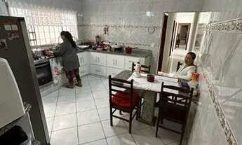 Imagem 5: Maravilhosa casa de alto padrão à venda em Amparo, interior de SP, 4 dormitórios sendo 02