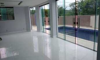 Imagem 4: Casa para aluguel possui 683 metros quadrados com 4 quartos em Badu - Niterói - RJ