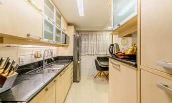 Imagem 6: Casa em Condominio à venda no bairro vila assuncao, zona Sul de Porto Alegre. Com 3 dormi