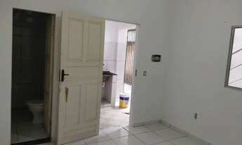 Imagem 3: Quitinete de R$700 a R$750,00, incluso água luz e Wi-Fi