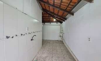 Imagem 3: Casa residencial com 3 quartos para alugar por R$ 1800.00, 46.00 m2 - VILA NOVA - JOINVILL