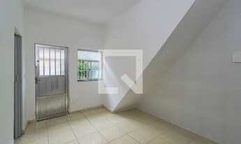 Imagem: Casa para Aluguel - Bonsucesso, 3 Quartos