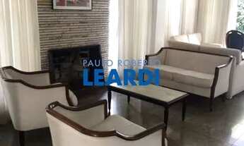 Imagem: CASA ASSOBRADADA - JARDIM PAULISTA - SP