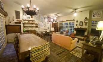 Imagem 2: Canela - Casa Padrão - Centro