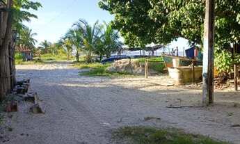 Imagem 2: Casa de Beira-Mar com saída para a rua principal de Carne de Vaca