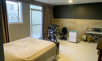 Imagem 2: Cobertura duplex para venda possui 323 metros quadrados com 5 quartos