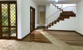 Imagem 7: SOBRADO EM OTIMA LOCALIZAÇÃO, CINEMATOGRAFICO