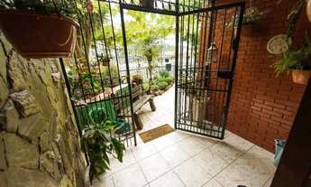 Imagem 3: Casa para Venda - 317m², 5 dormitórios, sendo 1 suites, 2 vagas - Teresópolis