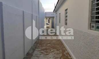 Imagem 6: Casa para aluguel, 2 quartos, 1 vaga, Martins - Uberlândia/MG