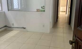 Imagem 2: Sobrado para aluguel e venda possui 200 metros quadrados com 4 quartos em Centro - Jacareí