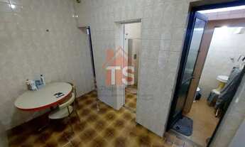 Imagem 2: Linda e Aconchegante Casa de Vila com 2 Qts e Linear na Rua Magalhães Couto no Coração do