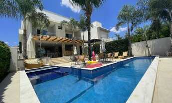 Imagem: Casa à venda no Condomínio Jardins Barcelona