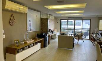 Imagem 6: Cobertura duplex para venda possui 330 metros quadrados com 5 quartos porteira fechada