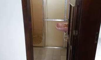 Imagem 2: Ed Victor IV na 16 de Novembro, ap de 2Q em prédio de escada