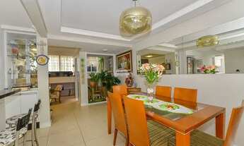 Imagem 5: Casa a venda com 215 m² com 5 quartos no Bairro Fanny - Curitiba - PR