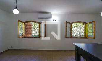 Imagem 4: Casa para Aluguel - Jardim Samambaia, 3 Quartos, 350 m2