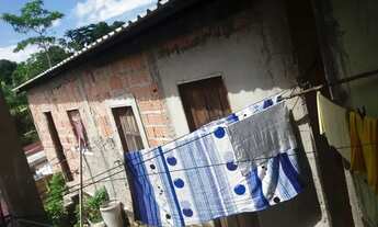 Imagem 4: Duas casas Casa com 4 dormitórios