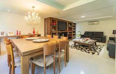 Imagem 4: Casa a venda com 3 quartos, 4 vagas e 298m2 no bairro Ipanema / Pedra Redonda, na zona sul