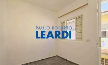 Imagem: CASA TÉRREA - CAMPO BELO - SP