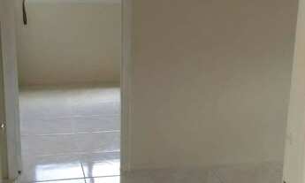 Imagem 2: Aluga apto 2 quartos chamar whats