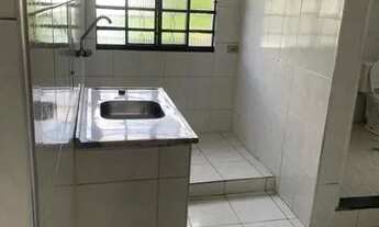 Imagem 3: Aluga se uma casa de 03 cômodos