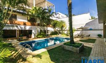 Imagem 3: CASA ASSOBRADADA - CHÁCARA MONTE ALEGRE - SP