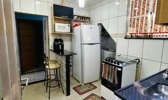 Imagem 3: Excelente imóvel frente de rua com garagem e terraço no Centro de Nilópolis