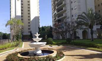 Imagem 2: Apartamento semi mobiliado com 139m2, 3 dormitórios sendo 2 suítes + 2 vagas de garagem