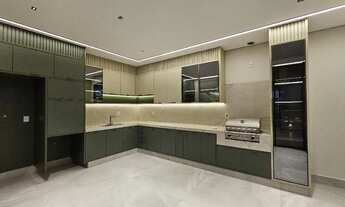 Imagem 2: Casa duplex à venda com quatro quartos e piscina em condomínio em Petrolina