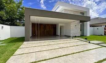 Imagem: Casa térrea em condomínio beira lago caribe