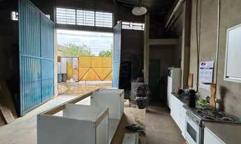 Imagem 3: Barracão para venda na Região Central de Londrina com 1 sala e 1 banheiro