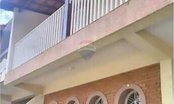 Imagem 2: Sobrado com piscina no Jd. do Lago