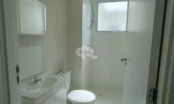 Imagem 7: Apartamento semi mobiliado de 2 quartos bem localizado na Restinga