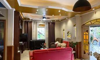 Imagem 7: Imóvel para aluguel possui 200 metros quadrados com 3 quartos em Bangu - Rio de Janeiro