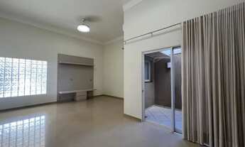 Imagem: Casa Condomínio Village Damha I em São