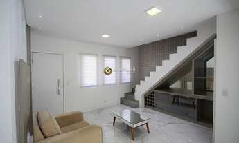 Imagem 7: Belíssimo sobrado triplex à venda no bairro Pinheirinho/Capão Raso, Curitiba - PR