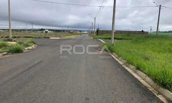 Imagem 4: Terreno à venda no Jardins do Porto, São Carlos - Invista no seu futuro!