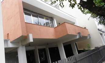 Imagem 2: Ampla casa. Em Viçosa-MG