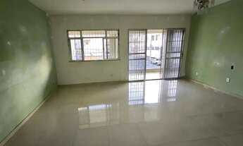 Imagem 3: Casa Triplex com 5 Quartos, Suíte Master com Hidro e Piscina Vila Emil Ac Carta