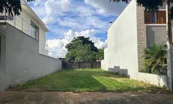 Imagem: TERRENO PLANO EM CONDOMÍNIO FECHADO