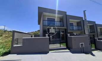 Imagem: Sobrado Geminado com 2 Suítes e 115m²