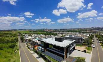 Imagem 2: Casa à venda com 5 suítes no Mont Blanc Residence, em Campinas
