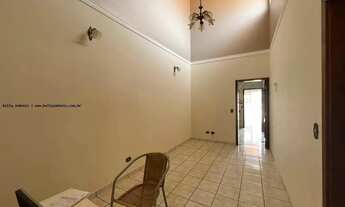 Imagem 4: Casa para Venda em Presidente Prudente, Vila Furquim, 4 dormitórios, 1 suíte, 2 banheiros