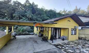 Imagem 2: Casa em Rua Irapuru - Glória - Blumenau/SC