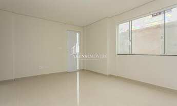 Imagem 3: Sobrado para Venda em Curitiba, Cajuru, 4 dormitórios, 2 suítes, 4 banheiros, 2 vagas