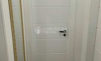 Imagem 7: PORTO ALEGRE - Apartamento Padrão - Azenha