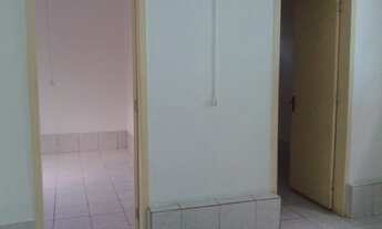 Imagem 6: Aluga-se casa de 2 quartos, de fundos, pertinho do centro!