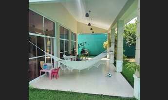 Imagem 5: Casa para venda possui 321 metros quadrados com 4 quartos em - Eusébio