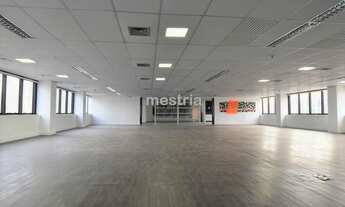 Imagem: Localização excepcional, a 260m metro