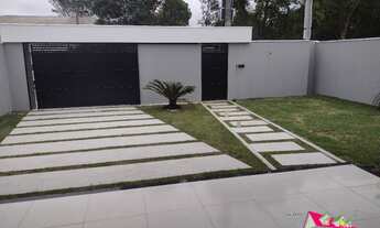 Imagem 4: Casa Espetacular a Venda, 3 Quartos, Piscina e Churrasqueira em Itaipuaçú!